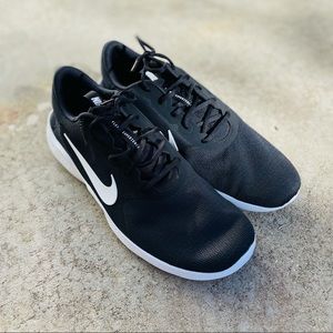 Men’s size 14 never worn black Nikes